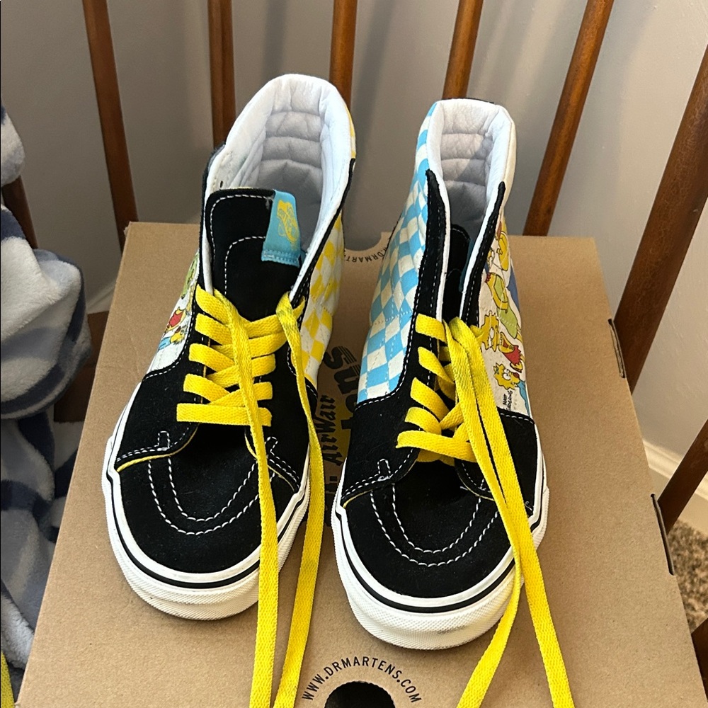 Vans Simpsons High-Top Sneakers - Homer, Bart, Lisa, Maggie, Marge